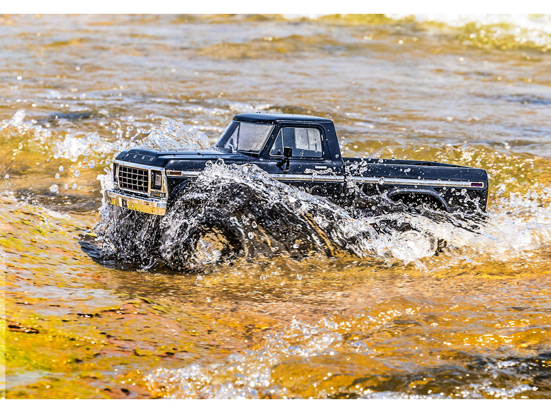 Traxxas TRX-4 Ford F-150 1:10 RTR modrý
