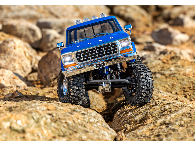Traxxas TRX-4M Ford F-150 1979 1:18 RTR hnědý