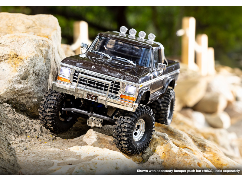 Traxxas TRX-4M Ford F-150 1979 1:18 RTR hnědý