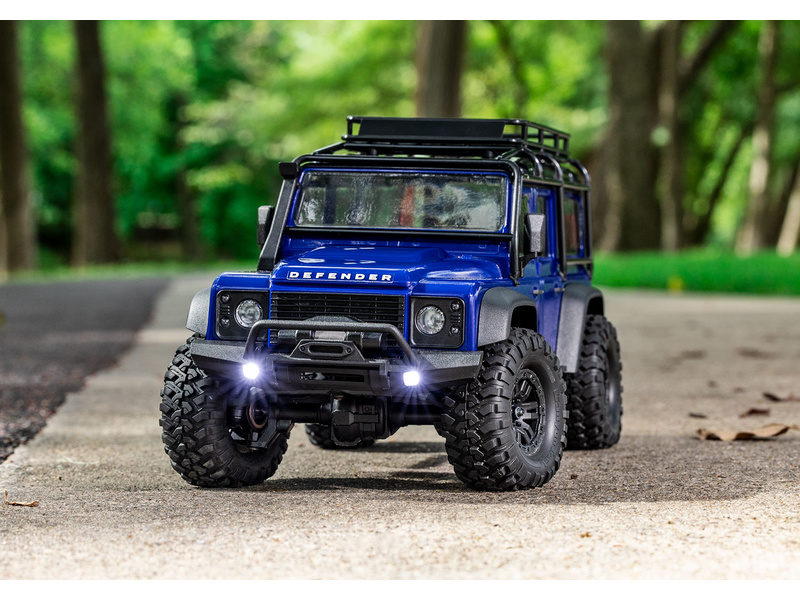 Traxxas TRX-4M Land Rover Defender 1:18 RTR růžový