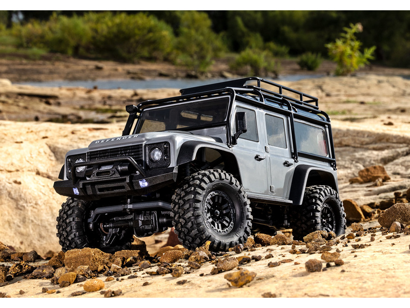 Traxxas TRX-4M Land Rover Defender 1:18 RTR černý