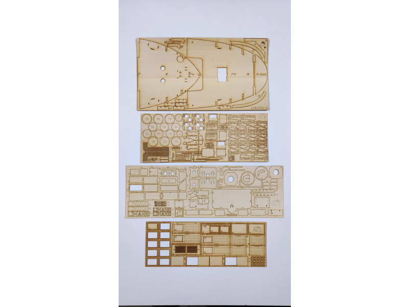 Türkmodel Liman 2 přístavní remorkér 1935 1:20 kit
