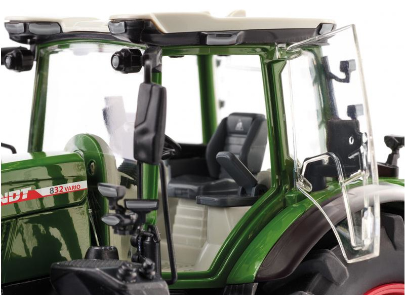 Wiking Fendt 832 Vario 1:32