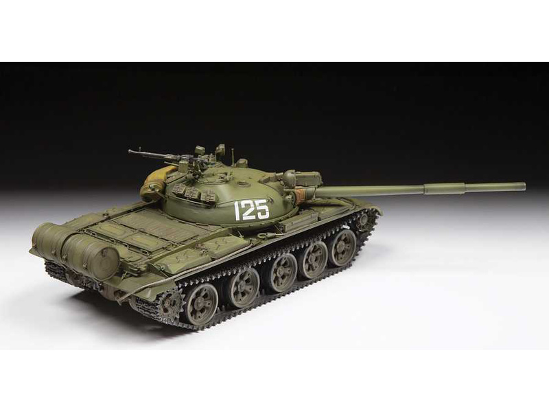Zvezda T-62 verze 1974 - 1975 (1:35)