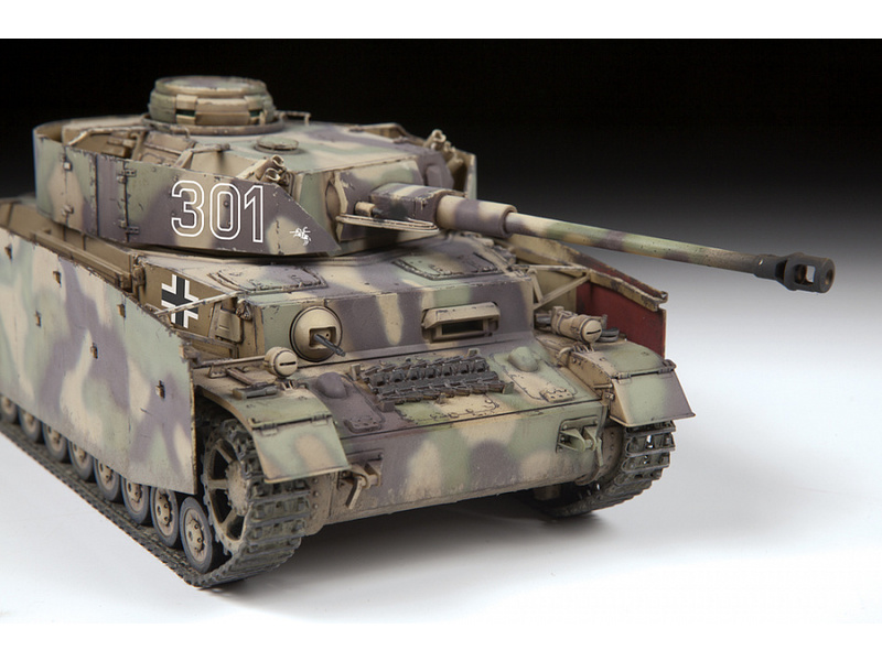 Zvezda Panzer IV Ausf.G (1:35)
