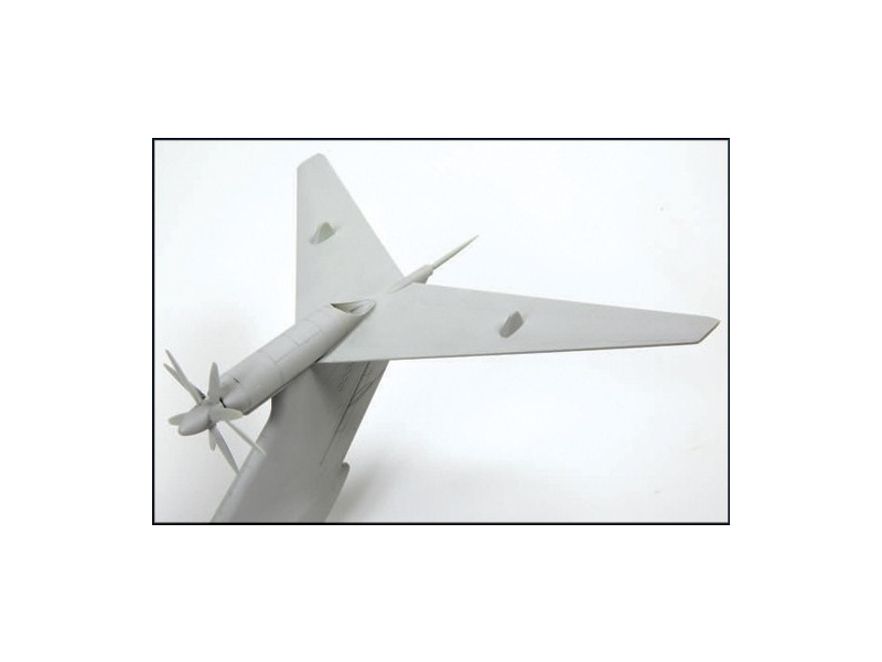 Zvezda A-90 Orljonok (1:144)