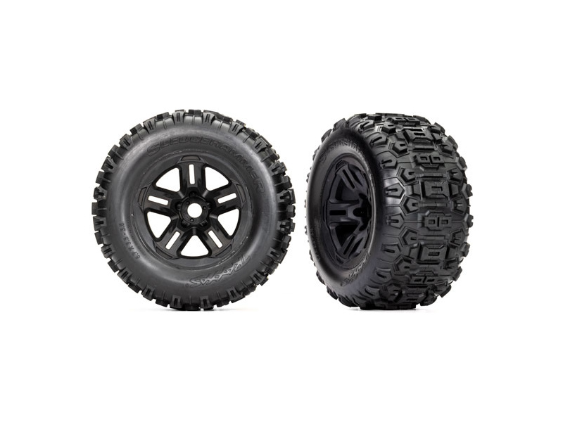 Traxxas kolo 3.8", pneu Sledgehammer, disk S17 černý (2)