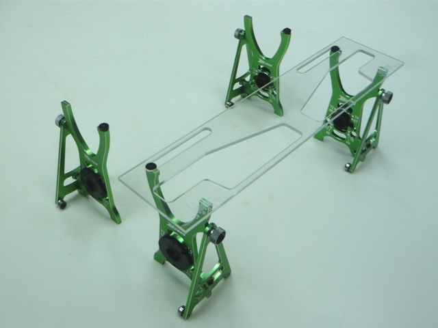 Setup sada pro 1/8 On Road podvozky v praktické tašce,