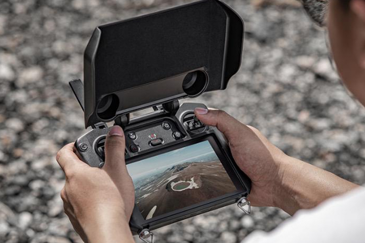 DJI RC Pro - 2v1 sluneční clona