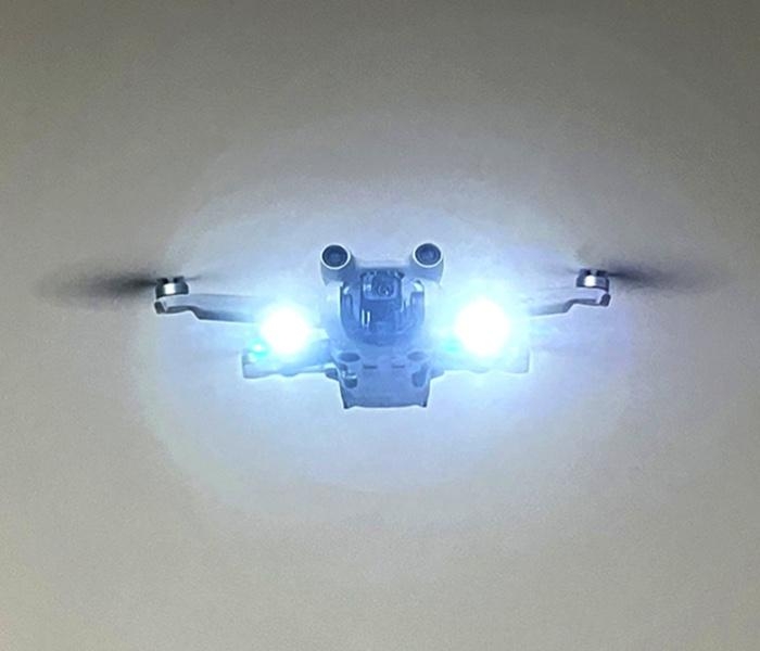 DJI Mini 3 Pro - Boční LED světla