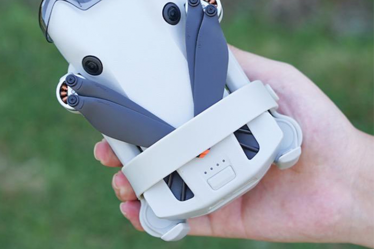 DJI Mini 4 Pro - držák vrtulí