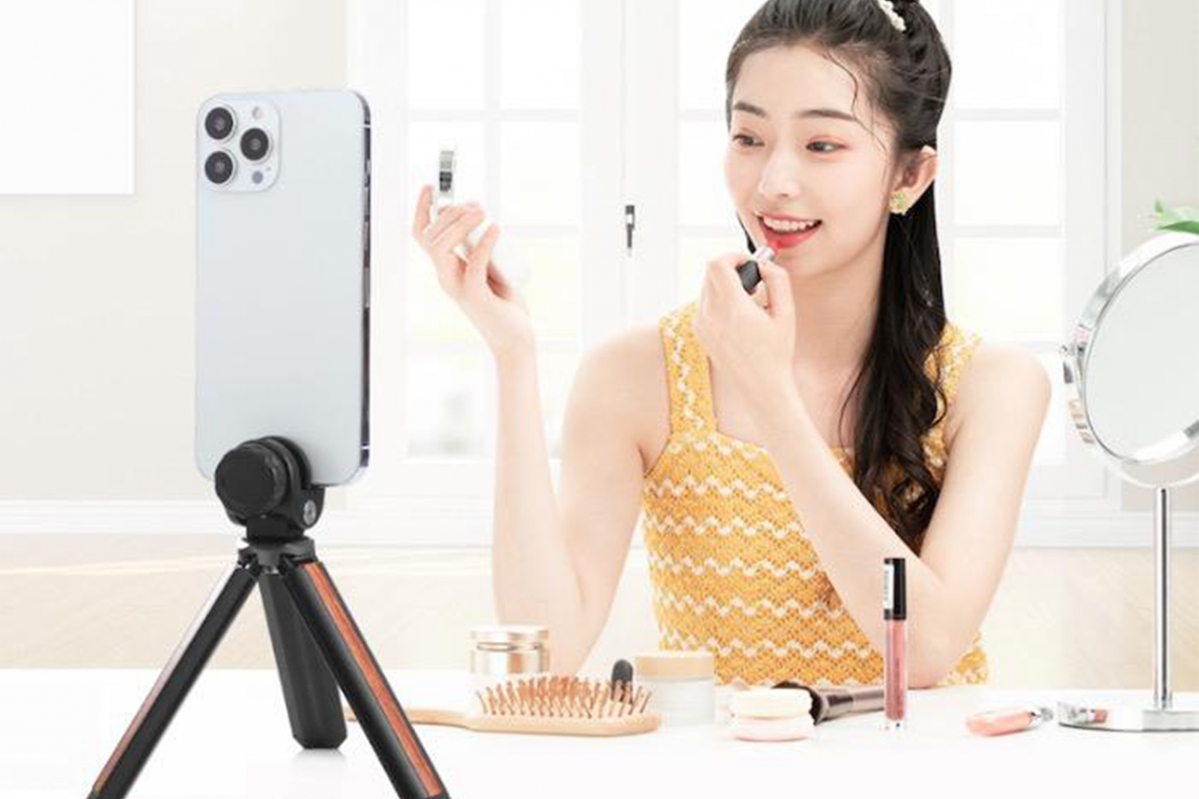 Dřevěný stativ pro fotoaparáty