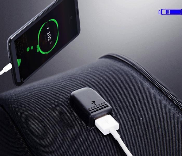 Rozměrný batoh s vozíkem na fotoaparát