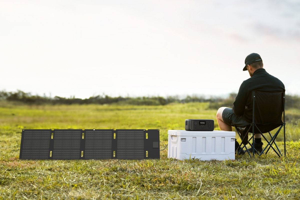 EcoFlow River 3 UPS + EcoFlow 45W solární panel (Typ-C) (Hard Bundle)