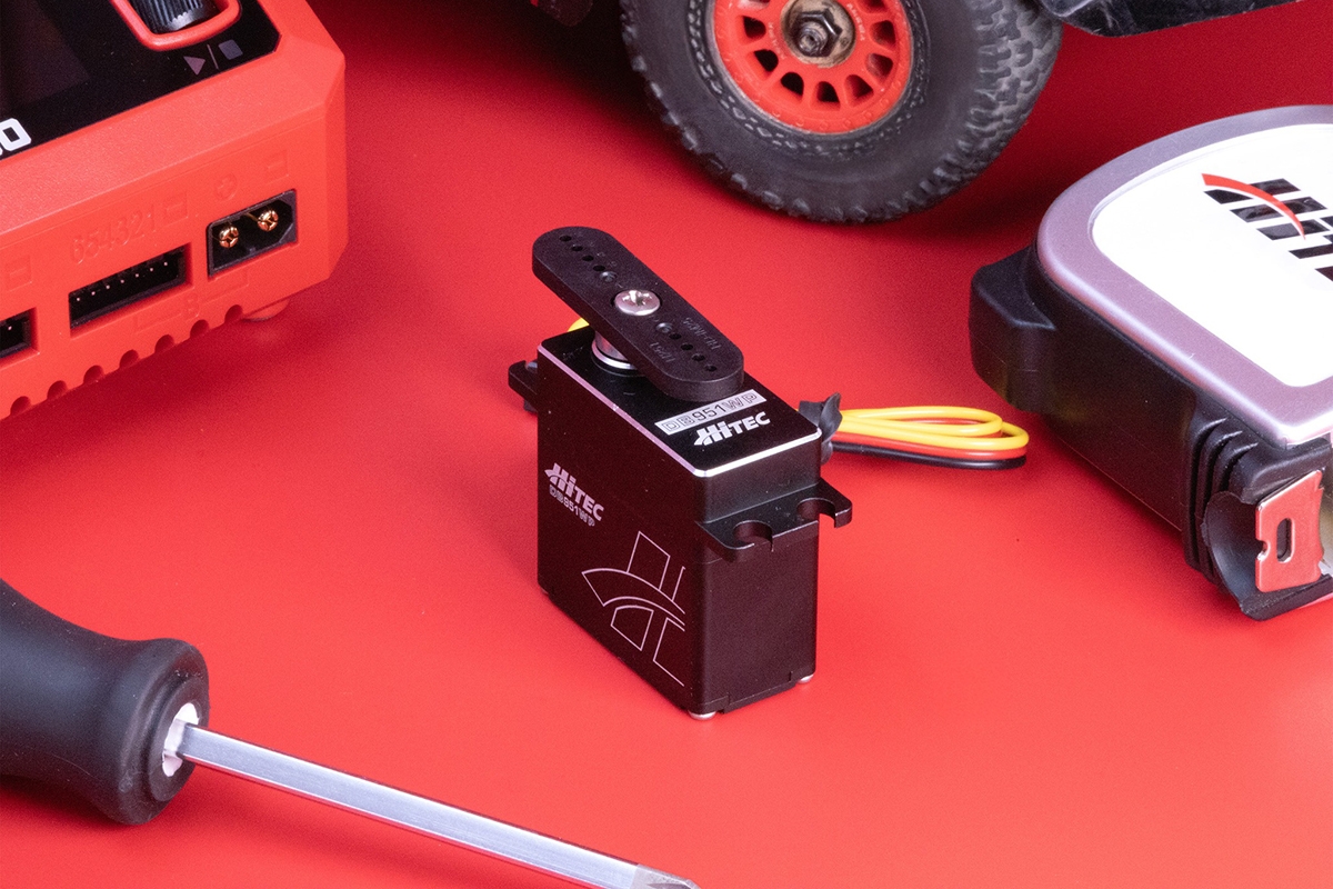 DB951WP HV Vodotěsné (38kg ; 0,10s)