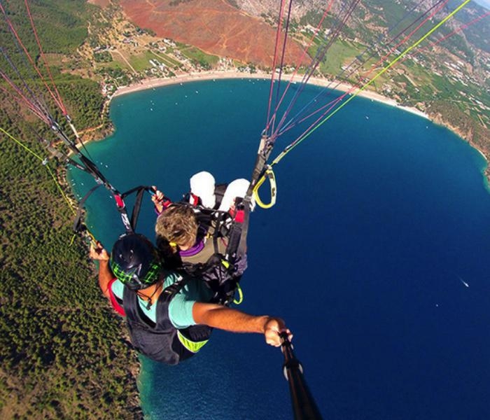 Insta360 X3 / X2 / One RS - Prodlužující selfie tyč na kameru (116 cm)