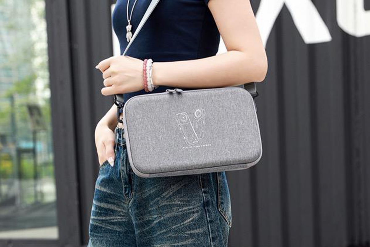 Insta 360 X5 - Šedé pouzdro na rameno pro insta360 X5 / X4