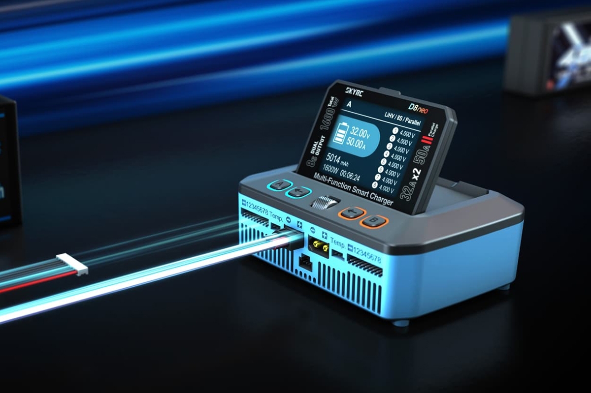 SKY RC D8neo dvoukanálový nabíječ DC 1600W