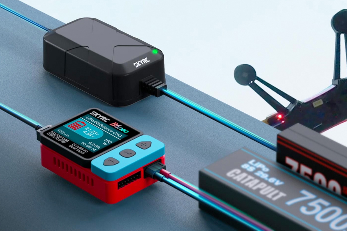 SKY RC PSA100 20V/5A 100W síťový zdroj,