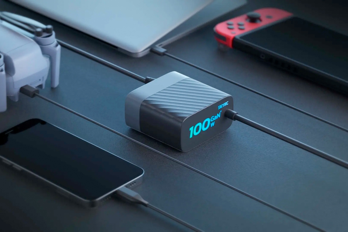 SKY RC PDC100 100W USB-C síťový nabíječ/zdroj