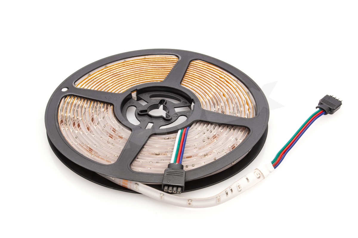 Svíticí LED páska 4,8W/m, 5m, RGB,