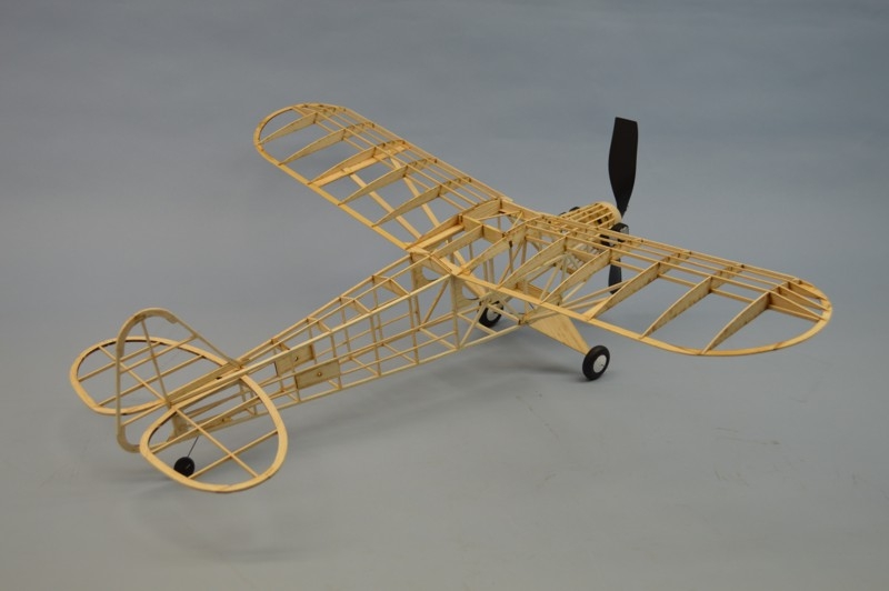 Piper "Clip Wing" Cub gumáček 762mm