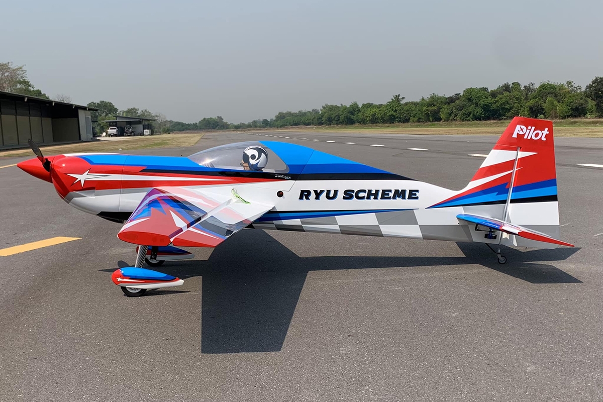 103" Laser V3 2610mm 120cc Modro-Červený Ryu