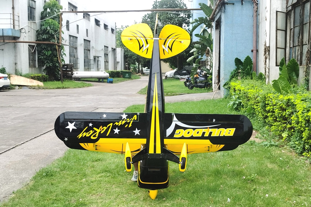 87" Pitts S2B Žlutý Bulldog (2,2m)