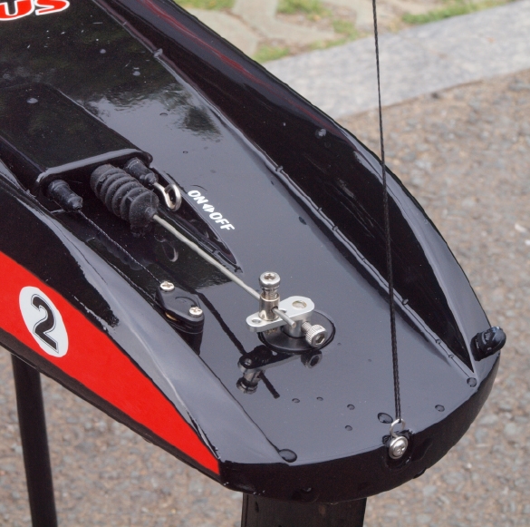 Focus V2 RTR plachetnice,