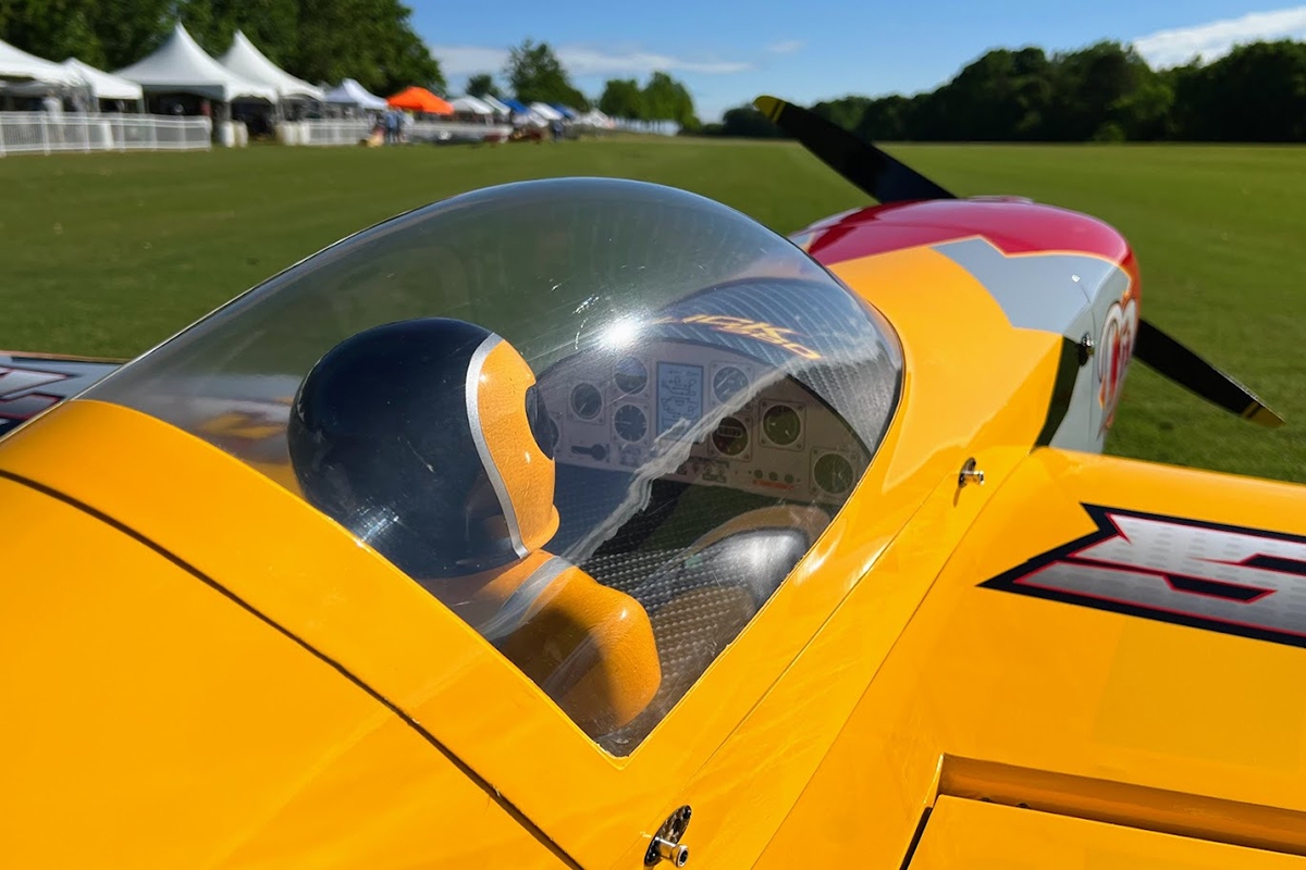 105,5" Slick 580 EXP V2 - Žlutá/Červená/Šedá 2,67m