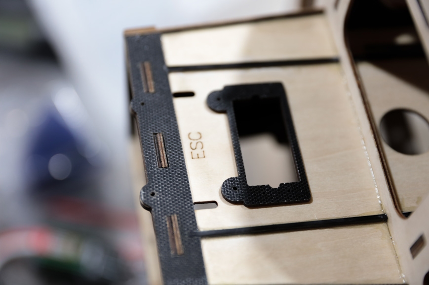 74" Slick 580 EXP - Žlutá/Modrá 1,87m