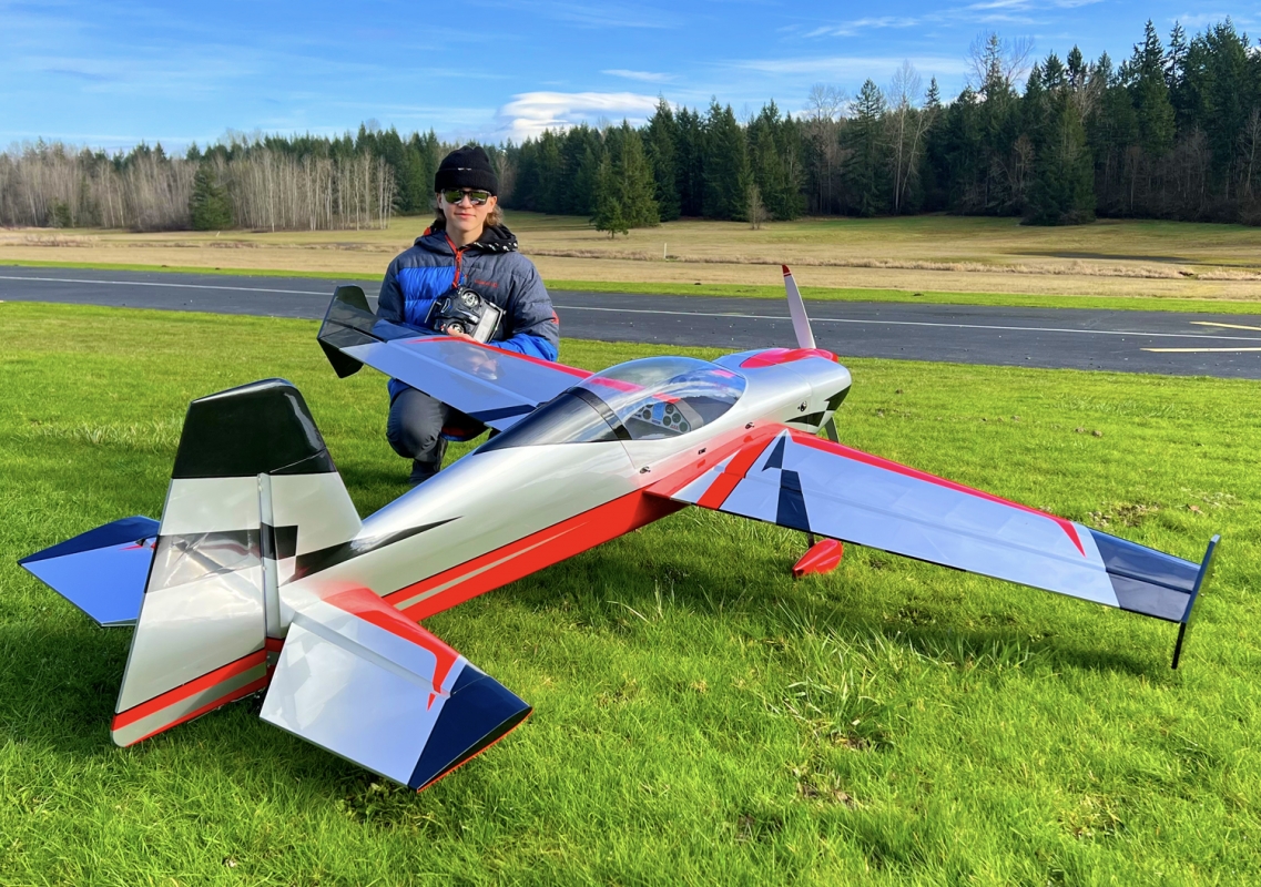 91" Extra NG - Červená/Stříbrná 2,31m