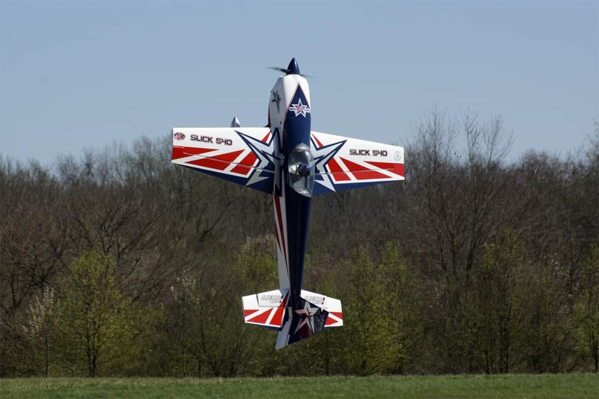 103" Slick 540 ARF - červená/modrá