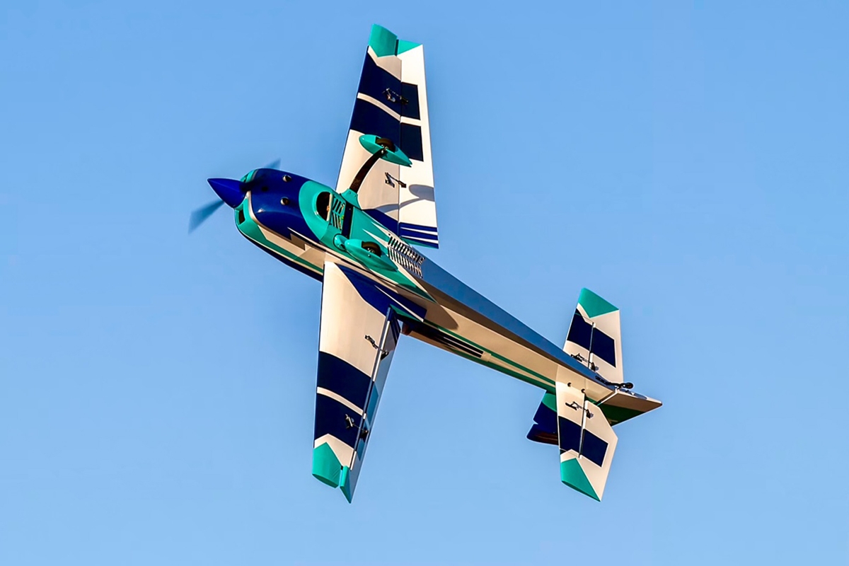 103" Extra SX ARF - červená 2,61m