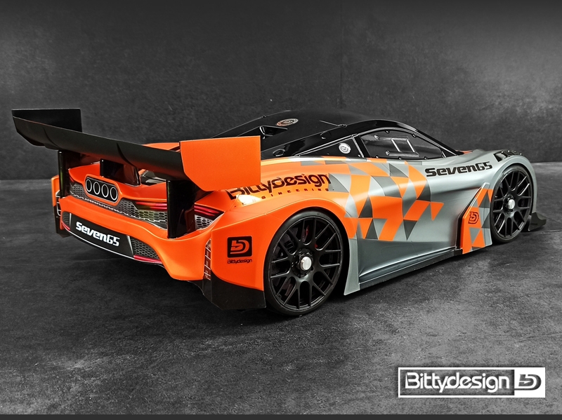 Seven65 1/8 GT čirá karoserie 325mm