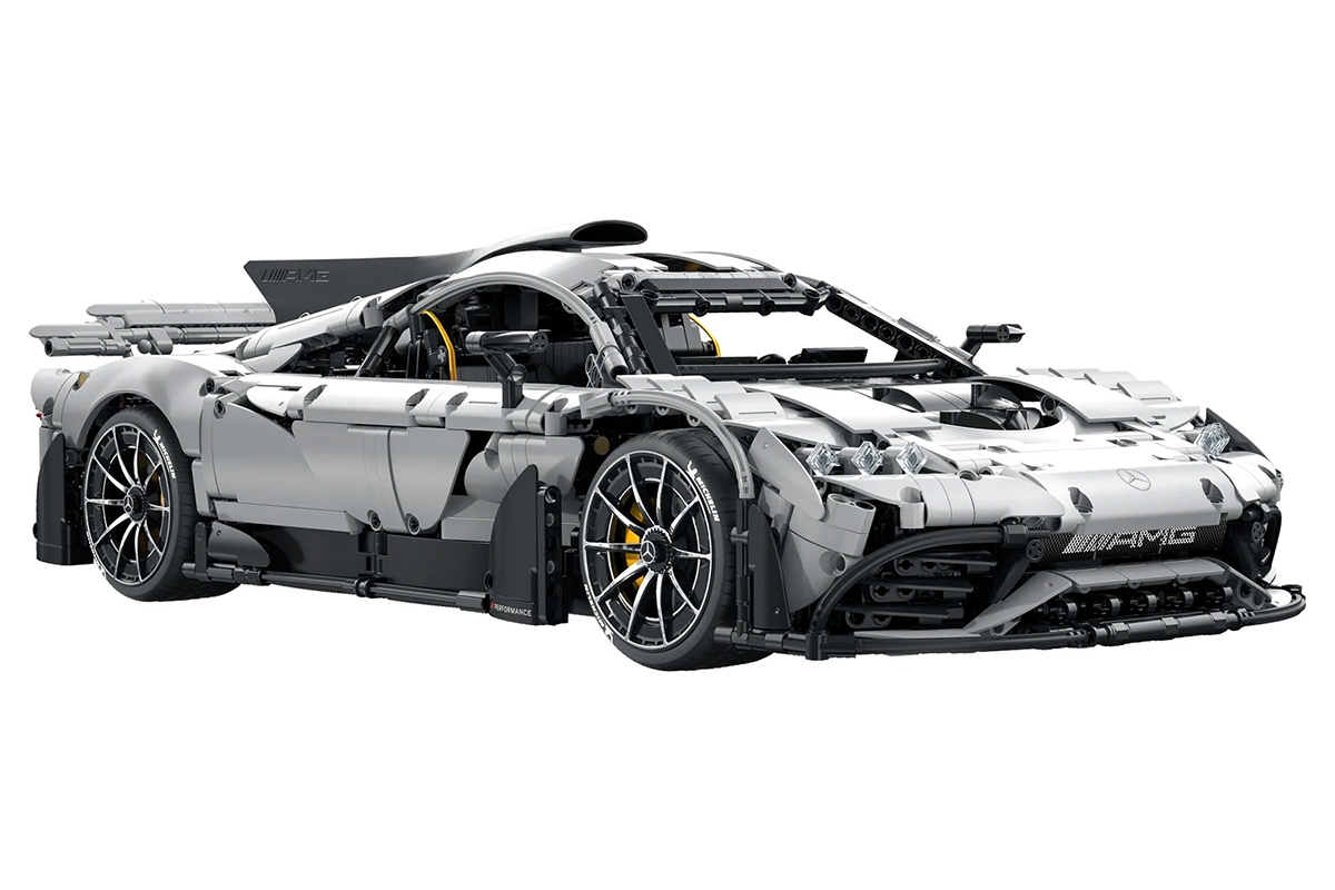 AMG One - stavebnice z kostek