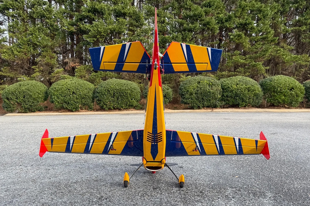 67" CAP 232 - Modrá/Žlutá/Červená 1,7m