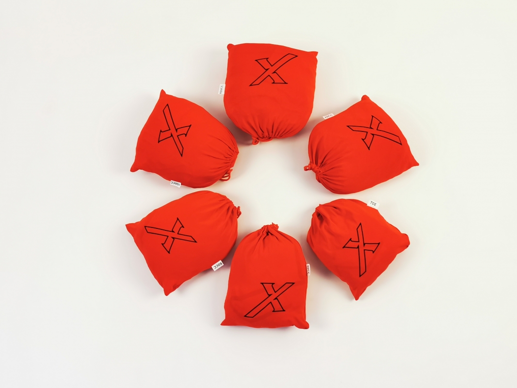 Extreme Flight Sun Cover 150cc - Červený