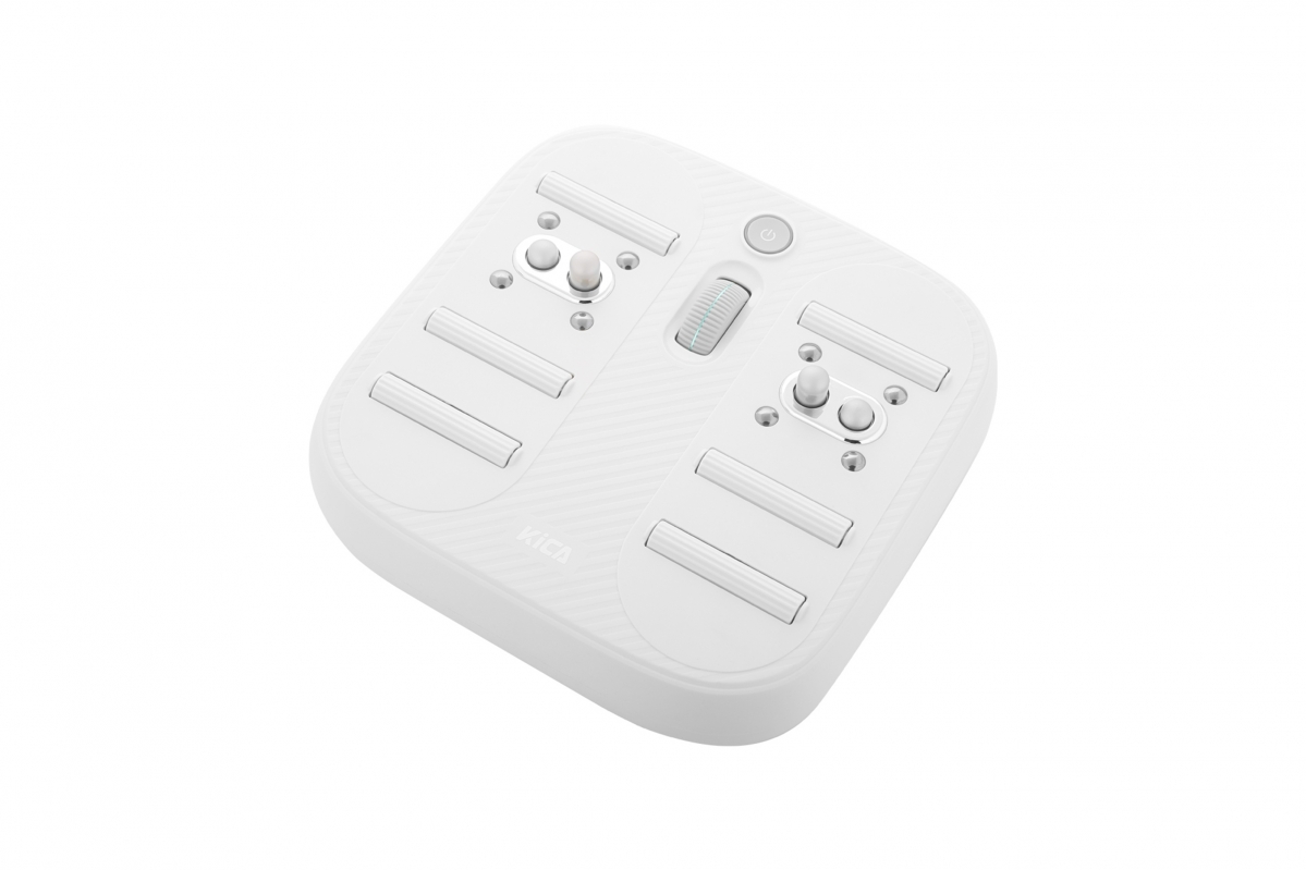 KiCA MG01 masážní přístroj na nohy (White)