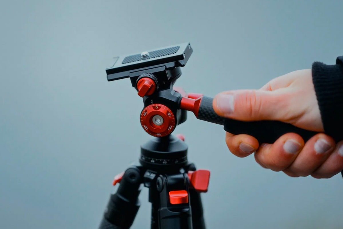 Freewell Real Travel Tripod