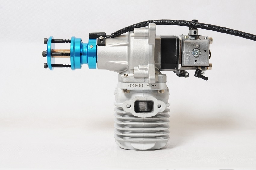 Motor GP38 ccm včetně tlumiče a příslušenství