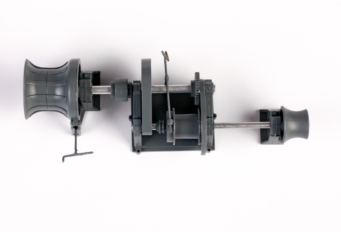 Záchranný a kotevní naviják