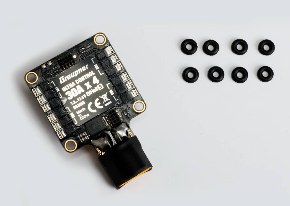 Regulátor 4 v 1 ULTRA CONTROL 30A 2-4S BL HELI S