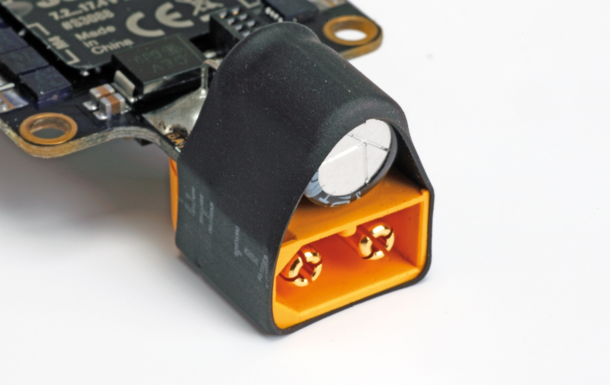 Regulátor 4 v 1 ULTRA CONTROL 30A 2-4S BL HELI S