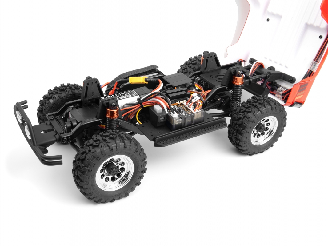 Venture18 1985 Toyota Hilux SR5 - červený