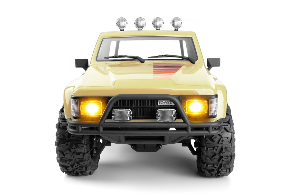 Venture18 1985 Toyota Hilux SR5 - krémový