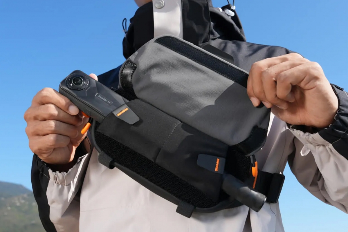 Insta360 Everyday Crossbody Bag (šedá)