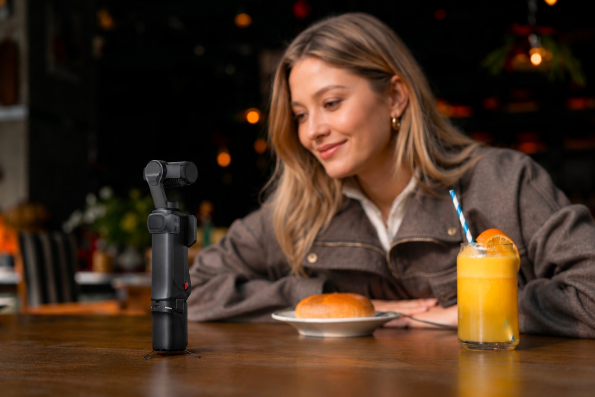 Insta360 Luna Ultra Standard Bundle (černá)