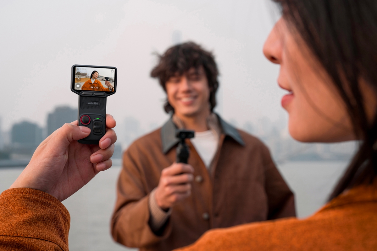 Insta360 Luna Ultra Standard Bundle (černá)