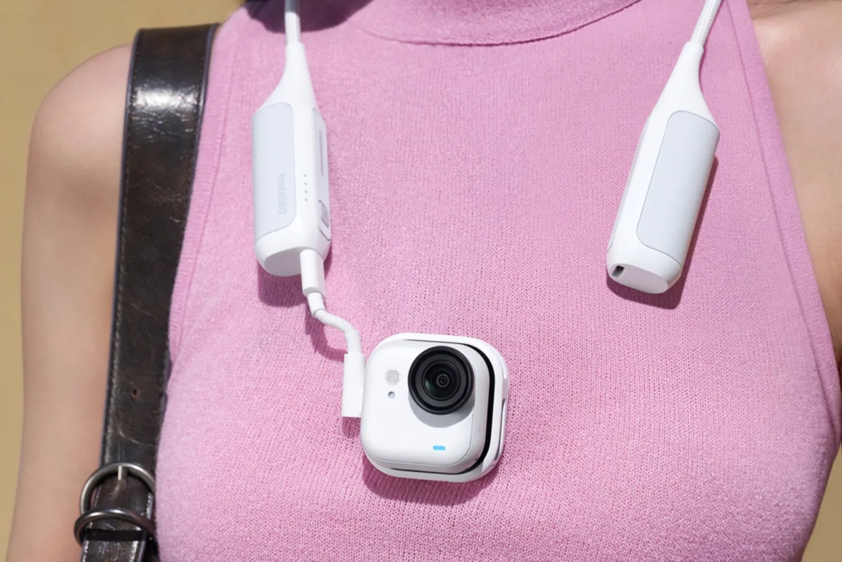 Insta360 GO Ultra FOMO Power Kit